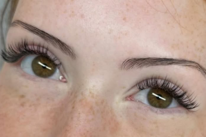 Wimpernverlängerung in Schweinfurt